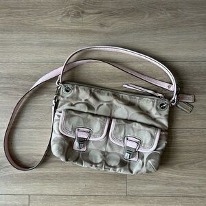 Vintage Coach Poppy Signature Hippie Bag Purse